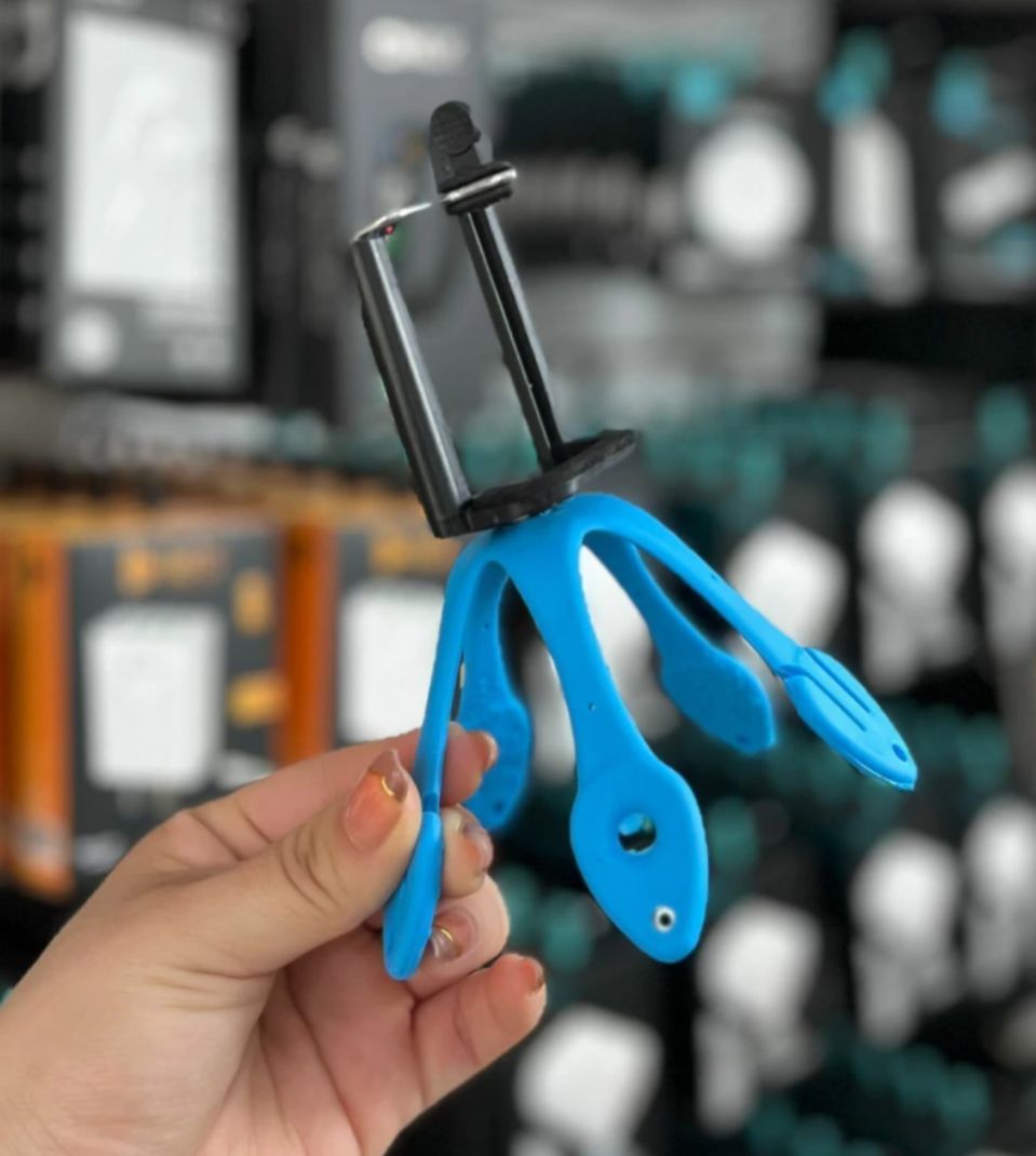 SOPORTE UNIVERSAL PARA CELULAR – ADAPTABLE Y RESISTENTE PARA TODO TIPO DE USO