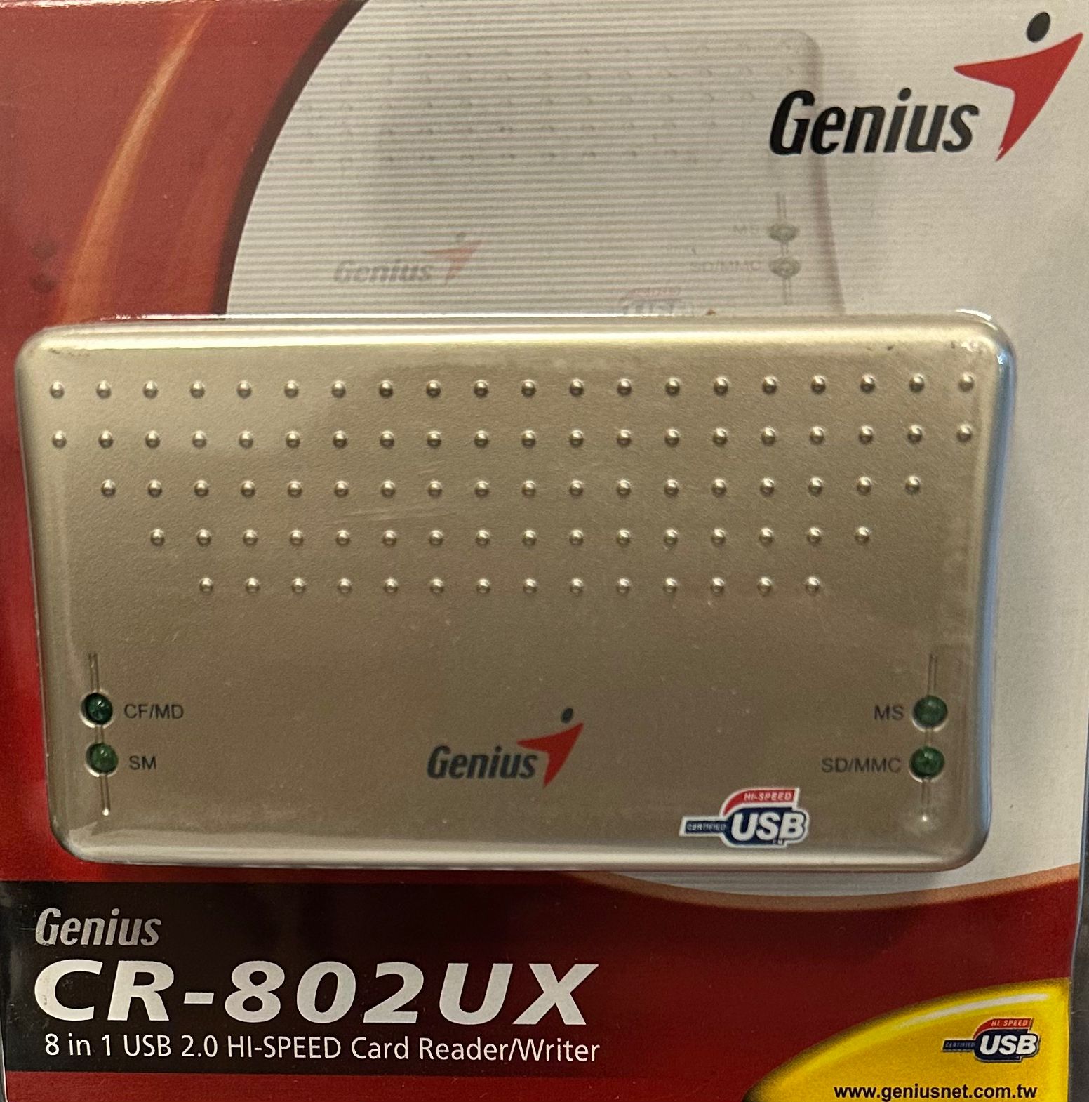 LECTOR/ GRABADOR DE TARJETAS DE MEMORIA GENIUS CR-802UX